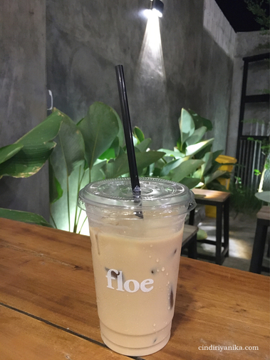 Floe Coffee and Space Ngawi