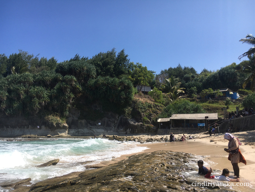 Pantai Klayar