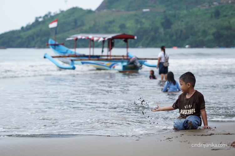 Pantai Gemah