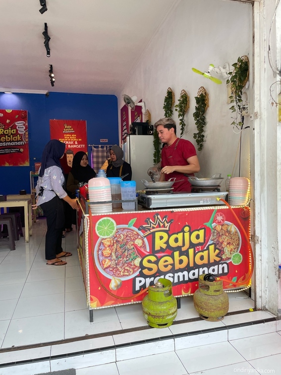 Raja Seblak Prasmanan