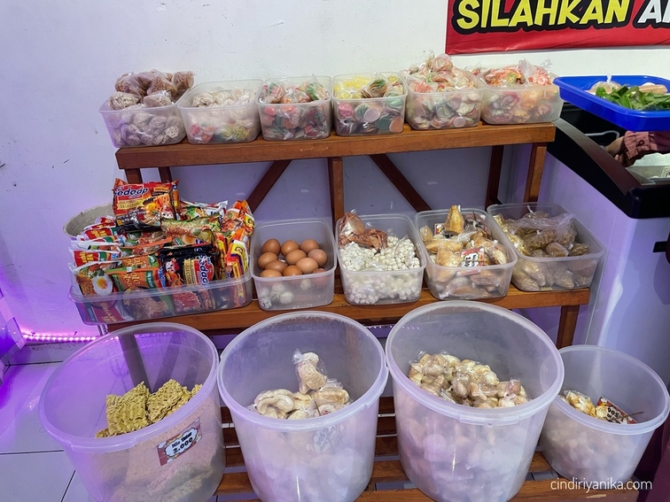 Raja Seblak Prasmanan